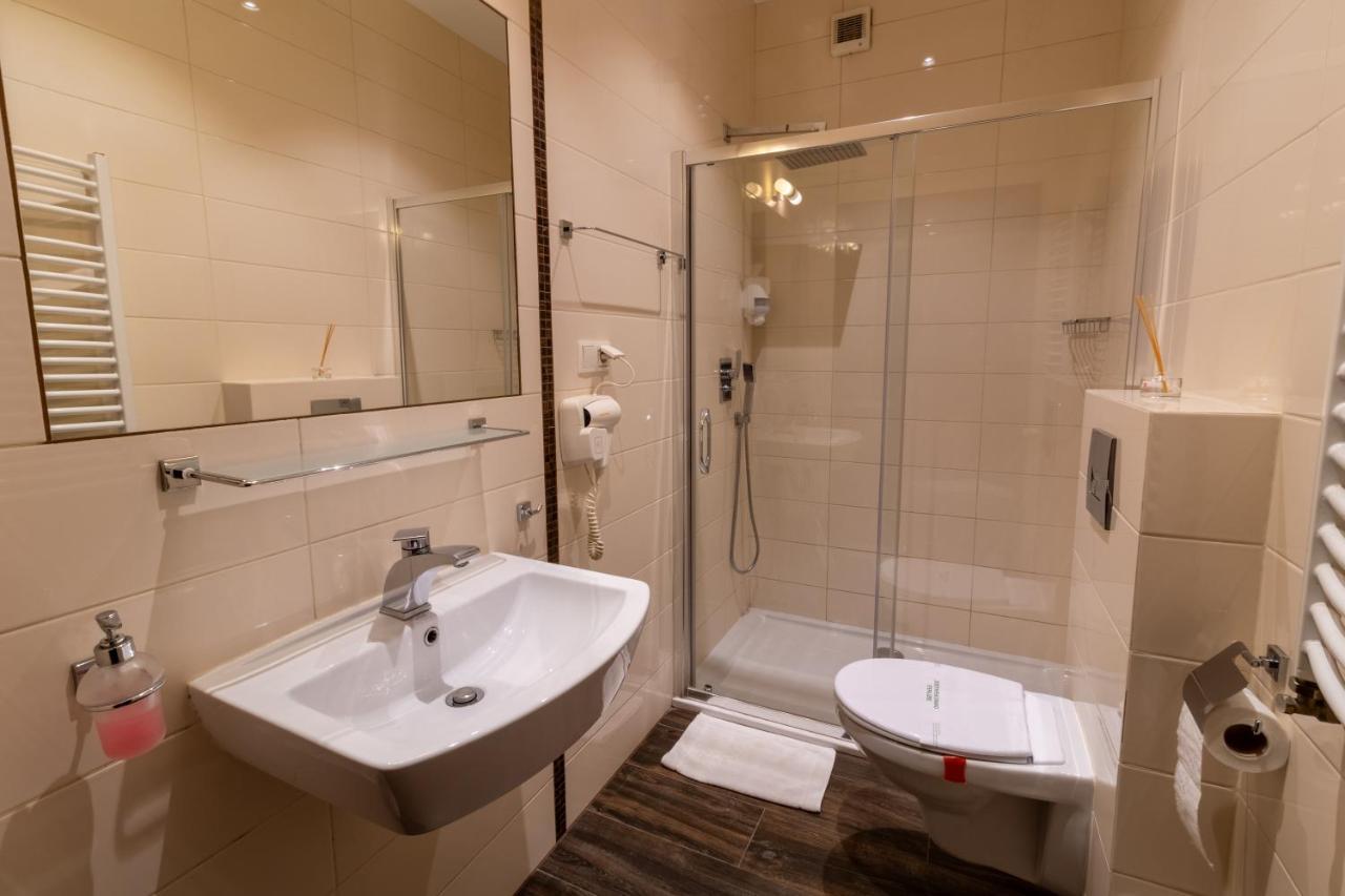Atlantic Aparthotel คราคูฟ ภายนอก รูปภาพ